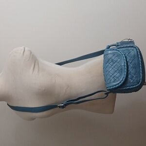 LOCKHEART cornflower blue leather woven crossbody bag/8.5"Lx4"Wx7H/ NWOT